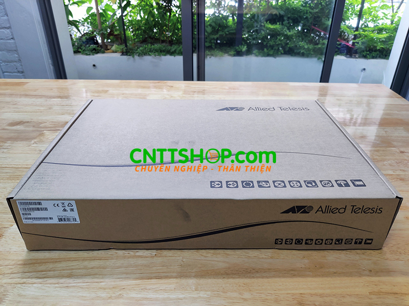 Switch Allied Telesis AT-GS950/28PS 24-port 10/100/1000T PoE+, 4 SFP combo ports