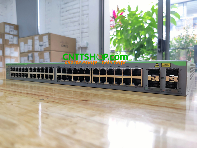 Switch Allied Telesis AT-GS950/48PS 48-port 10/100/1000T PoE+ (24 POE+ Enabled), 2 SFP combo ports
