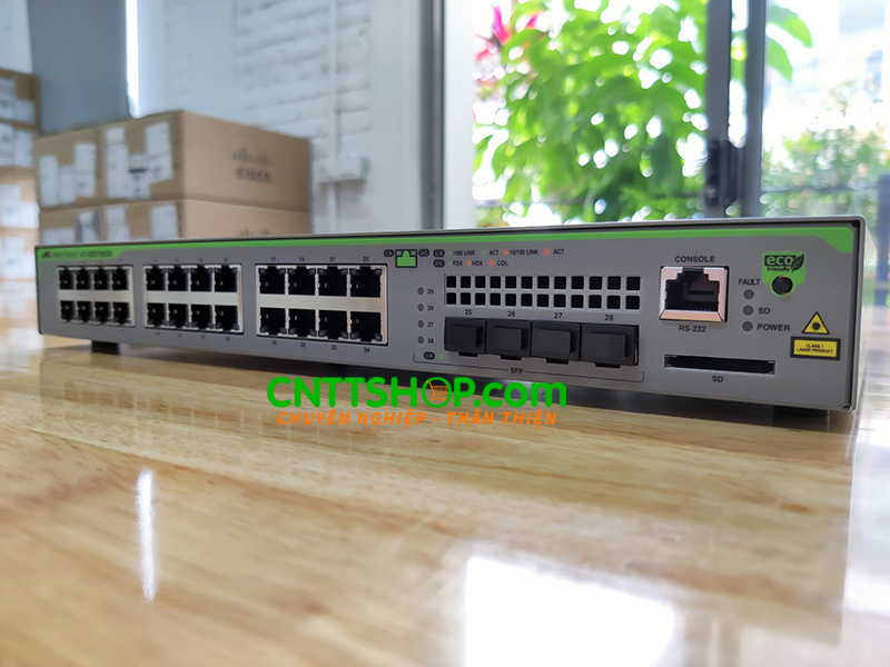 Switch Allied Telesis AT-GS970M/28 L3 switch with 24 x 10/100/1000T, 4x 100/1000X SFP ports