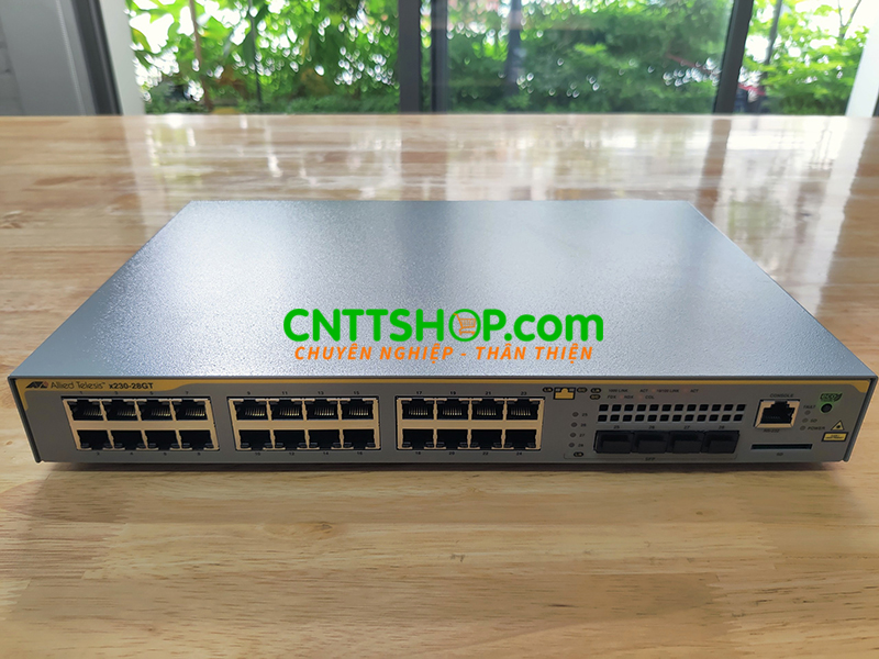 Switch Allied Telesis AT-x230-28GT 24-port 10/100/1000Base-T Layer 3