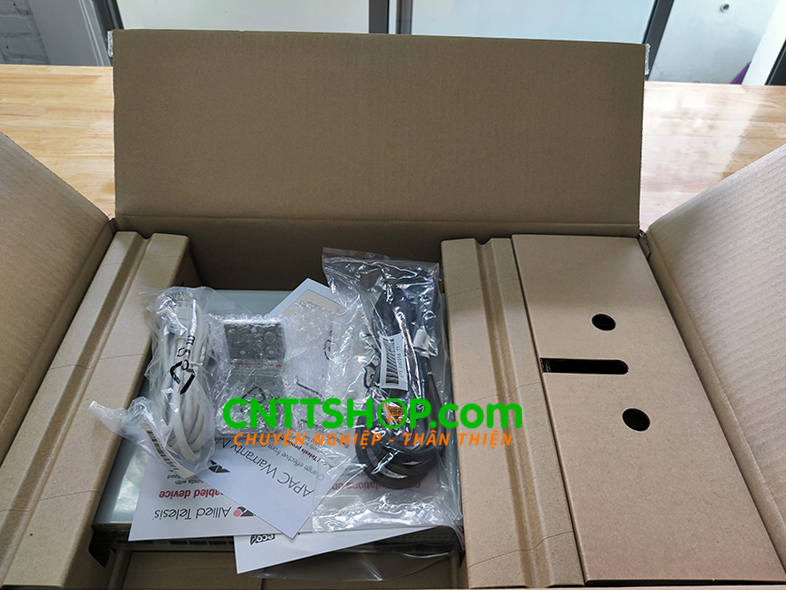 Switch Allied Telesis AT-x230-28GT 24-port 10/100/1000Base-T Layer 3