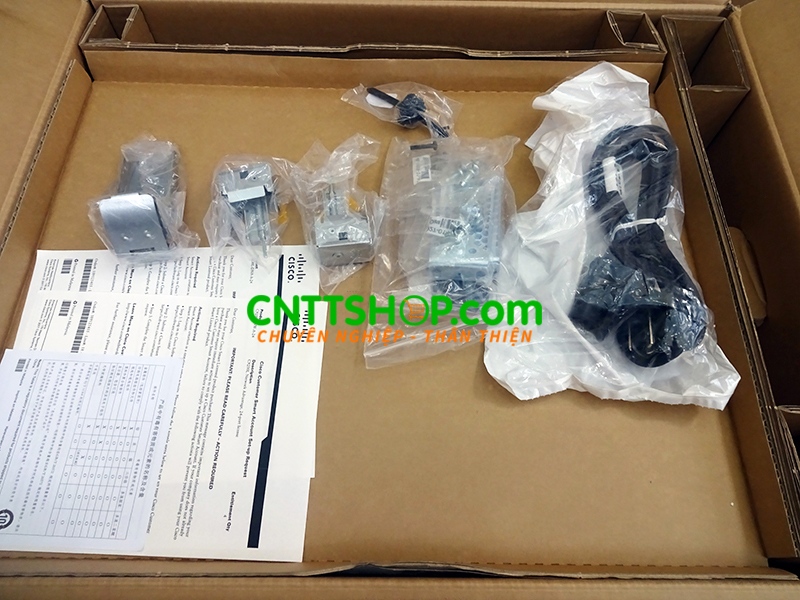 Switch Cisco Catalyst C9200L-24T-4X-E 24 port 1GE Network Essentials layer 3