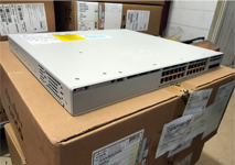 C9300L-24P-4G-A Catalyst 9300 24-port 1G Copper, Network Advantage