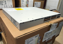 C9300L-24P-4G-E 24 PoE+ 4x 1G fixed uplinks 715W AC Network Essentials